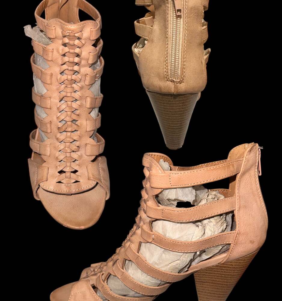 Qupid Gladiator Sandals